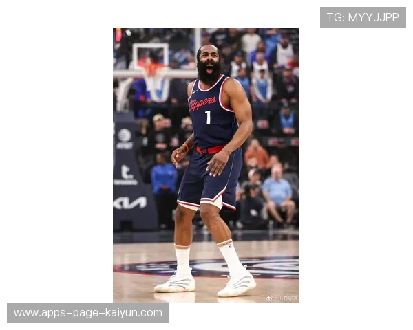 哈登关键罚球稳稳命中，76人保持连胜步伐