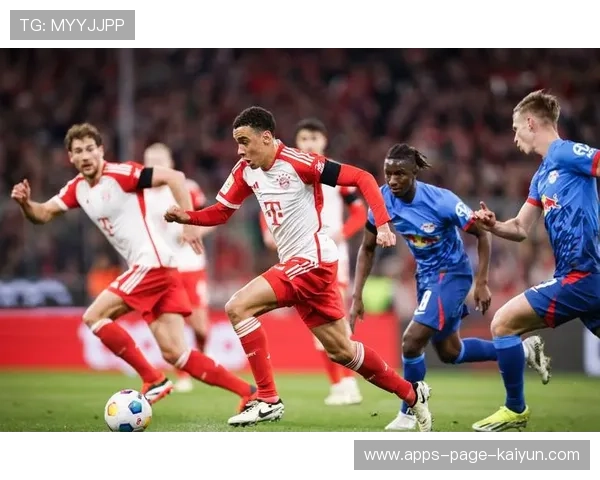 拜仁科曼边路突破横传制造威胁:速度、节奏与传球的全景解读 拜仁科曼边路突破横传制造威胁:速度、节奏与传球的全景解读